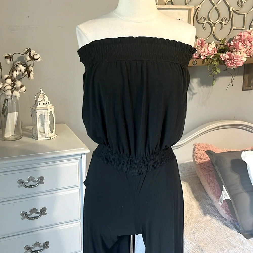Comfy Strapless Black Knit Jumpsuit Strapless